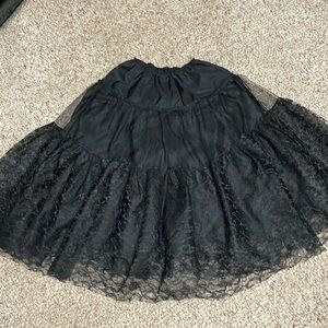 Vintage 50s lace crinoline slip